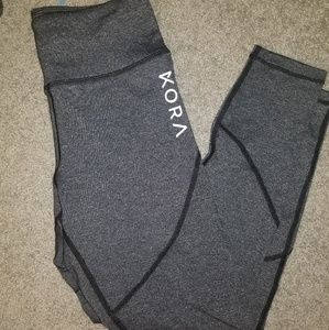 Kora fitness black marl contour leggings